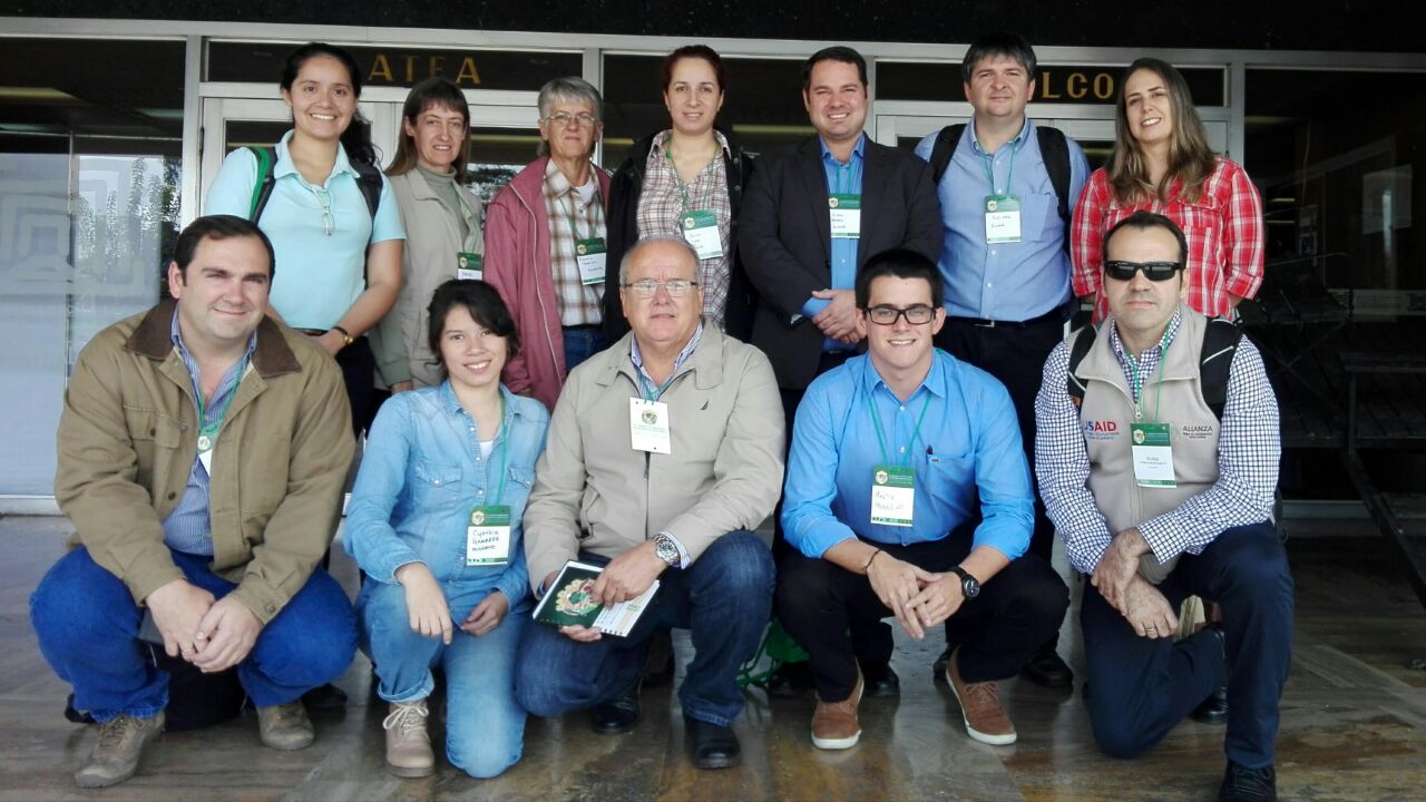 Delegación paraguaya que participó del IX Congreso Internacional de Sistemas Silvopastoriles, realizado en Colombia. 