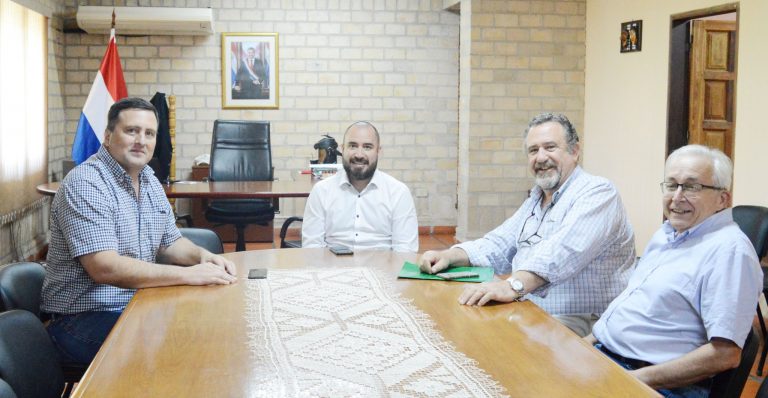 Autoridades de la Fepama se reunieron hoy con el titular de MADES