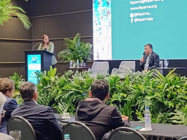 Foro internacional aborda riesgos y oportunidades del sector forestal