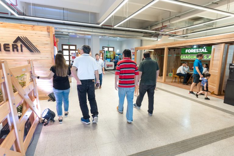 Expo Madera 2026 abre sus puertas con récord de participación: 17 países, tecnología, negocios y una nutrida agenda
